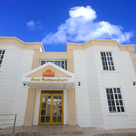 Hotel Oasis Boutique House Saipan Exterior foto