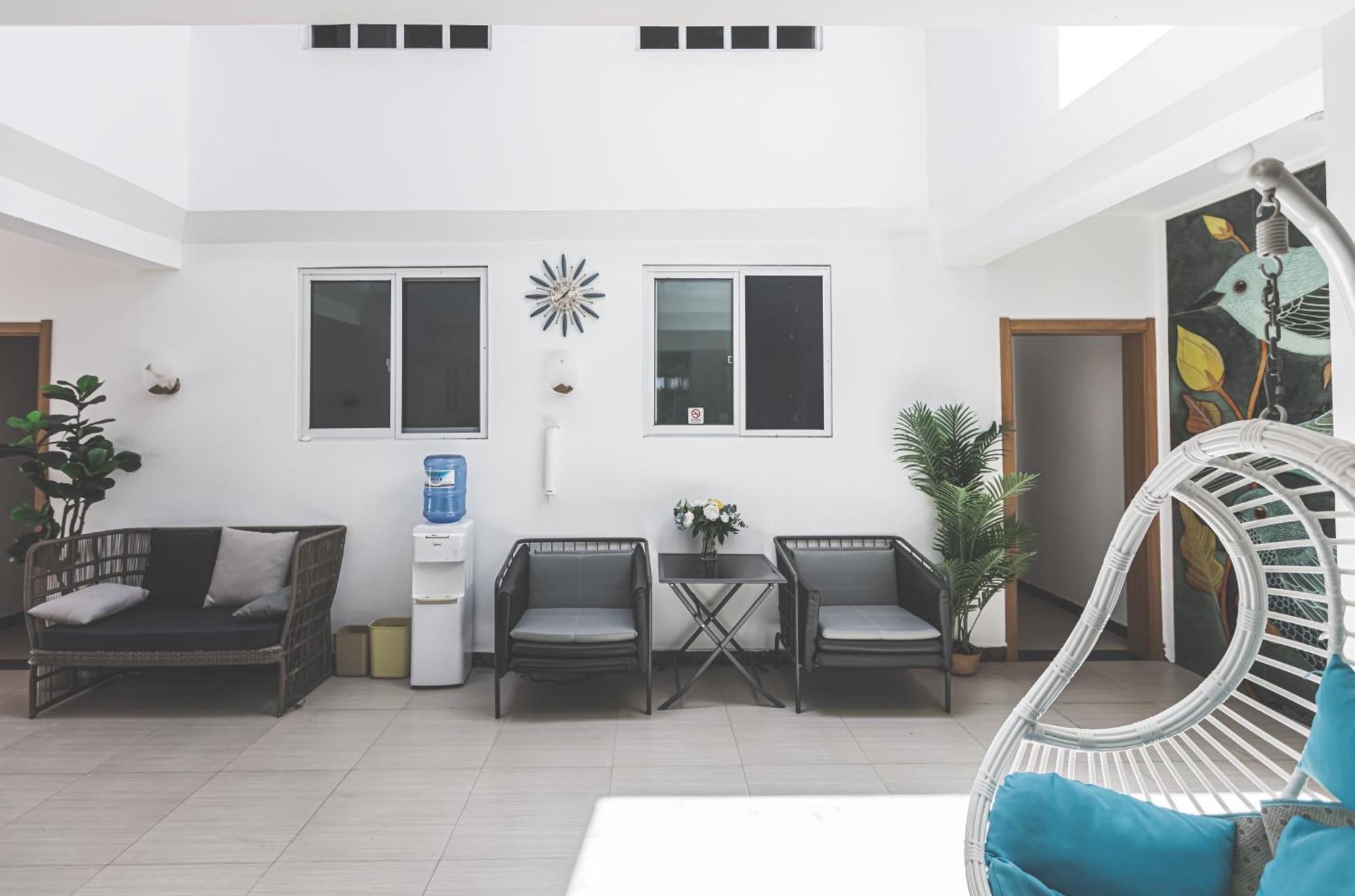 Hotel Oasis Boutique House Saipan Exterior foto